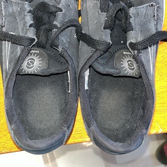 EUC MEN’S SIZE 9 NIKE SB SHANE SKATEBOARDING BLACK/WHITE SHOES - Picture 10 of 10